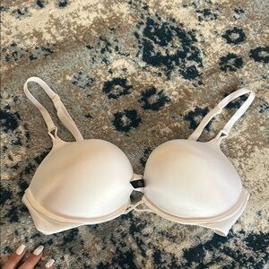 Cream bra Victoria secret